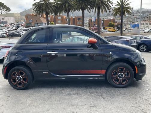 2013 FIAT 500e Battery Electric