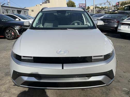 2025 Hyundai IONIQ 5 SEL