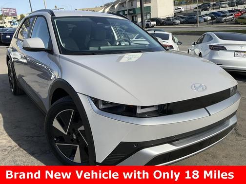 2025 Hyundai IONIQ 5 SEL