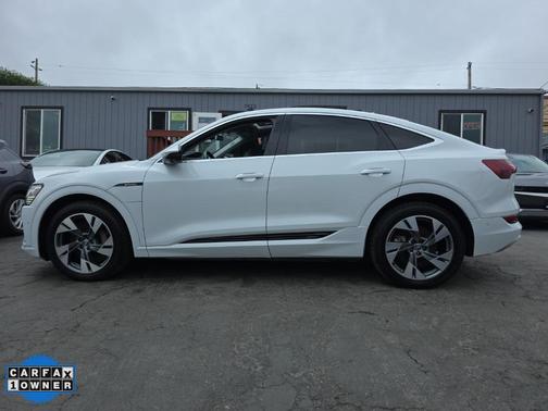 2020 Audi e-tron Sportback Premium Plus