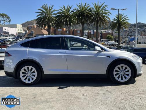 2017 Tesla Model X 100D