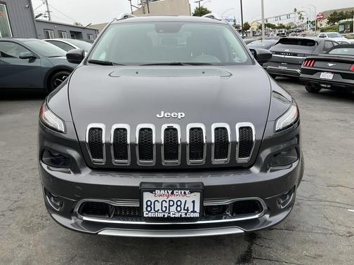 2018 Jeep Cherokee Overland