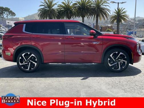2023 Mitsubishi Outlander PHEV SEL