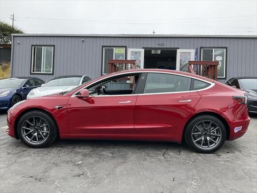 2018 Tesla Model 3 Mid Range