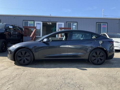 2024 Tesla Model 3 Long Range