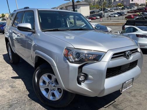 Classic Silver Metallic 2021 Toyota 4Runner SR5
