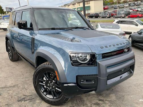 2022 Land Rover Defender 110 X-Dynamic HSE