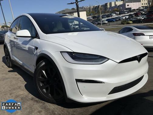 2022 Tesla Model X Plaid Tri Motor All-Wheel Drive