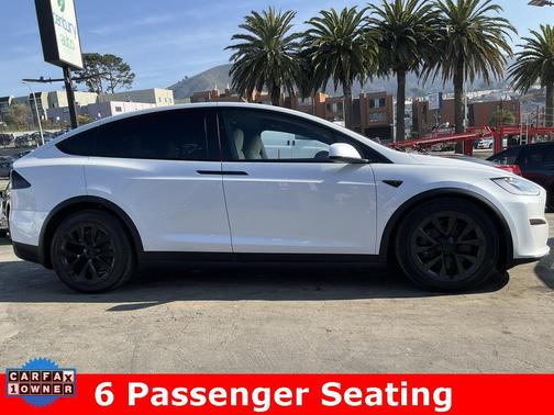 2022 Tesla Model X Plaid Tri Motor All-Wheel Drive