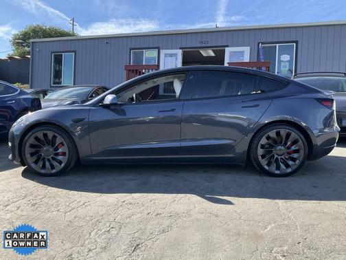2021 Tesla Model 3 Performance