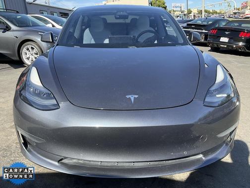2021 Tesla Model 3 Performance
