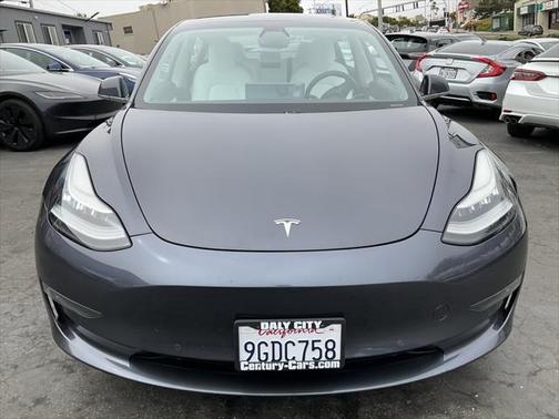 2019 Tesla Model 3 Standard Range Plus