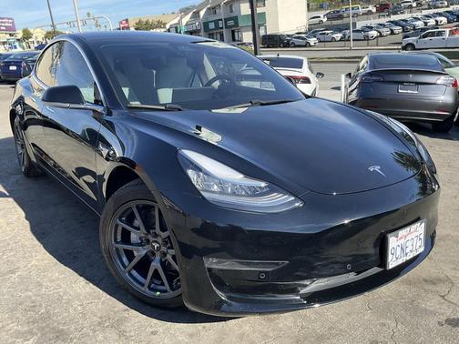 2020 Tesla Model 3 Long Range
