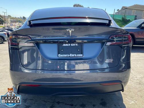 2022 Tesla Model X Plaid Tri Motor All-Wheel Drive