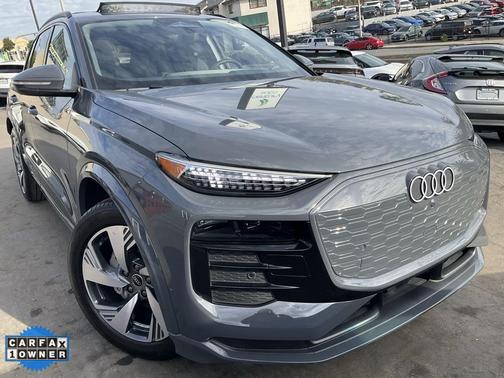 2025 Audi Q6 e-tron Premium Plus quattro