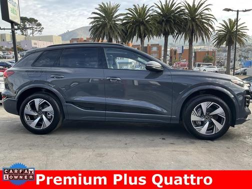 2025 Audi Q6 e-tron Premium Plus quattro