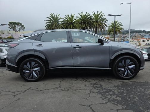 2024 Nissan ARIYA EMPOWER+