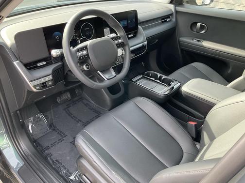 2025 Hyundai IONIQ 5 SEL