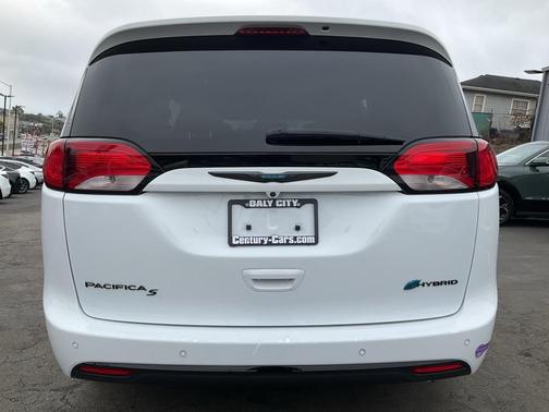 2019 Chrysler Pacifica Hybrid Limited