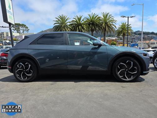 2024 Hyundai IONIQ 5 SE