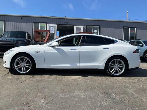 2013 Tesla Model S Base