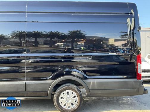 2022 Ford Transit-350 Base