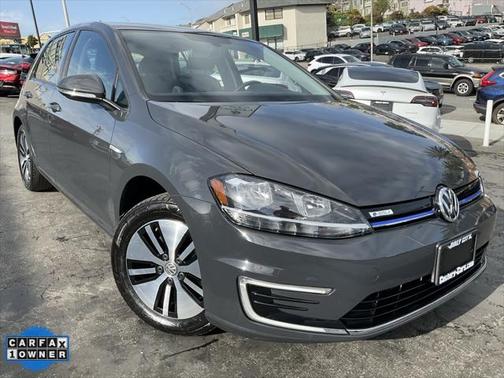 2019 Volkswagen e-Golf SE
