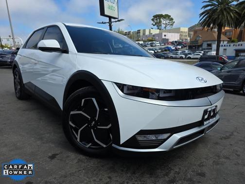 2024 Hyundai IONIQ 5 SE