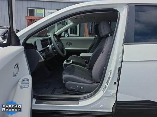 2024 Hyundai IONIQ 5 SE