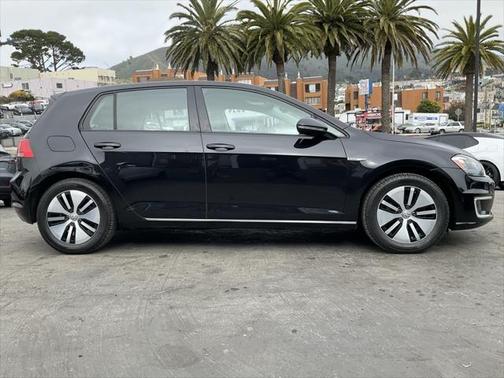 2015 Volkswagen e-Golf SEL Premium
