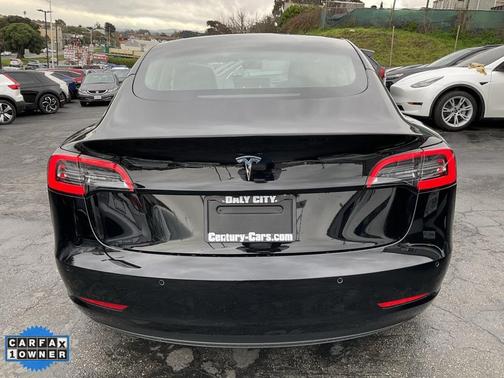 2022 Tesla Model 3 Standard Range