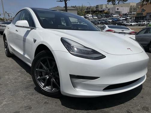 2019 Tesla Model 3 Standard Range Plus