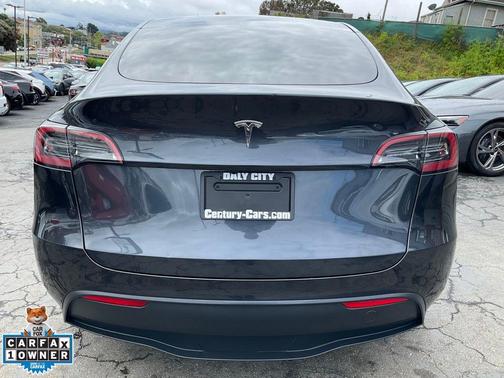 Stealth Grey 2024 Tesla Model Y Long Range Single Motor Rear-Wheel Drive