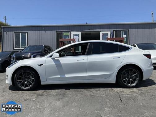 2020 Tesla Model 3 Standard Range Plus