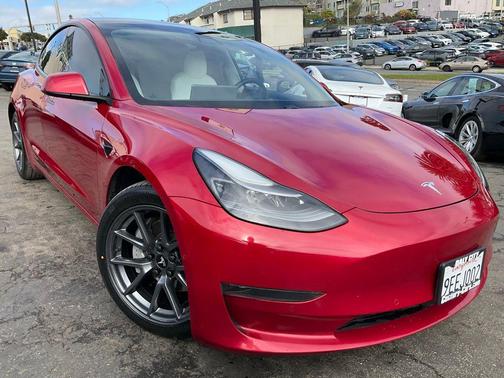 2021 Tesla Model 3 Standard Range Plus