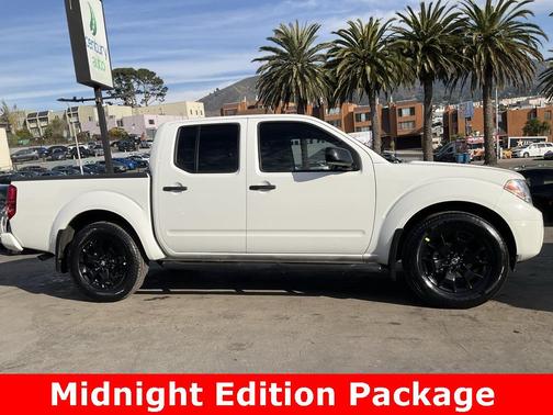 2021 Nissan Frontier SV