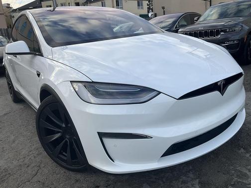 2022 Tesla Model X Dual Motor All-Wheel Drive