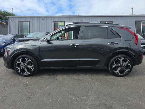 2024 Kia Niro Touring