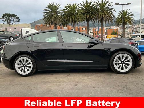 2023 Tesla Model 3 Standard Range