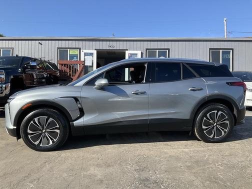 2025 Chevrolet Blazer EV AWD LT