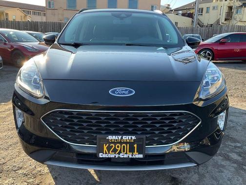 2021 Ford Escape Titanium