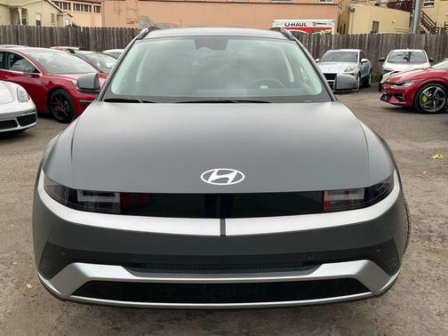 2025 Hyundai IONIQ 5 SEL