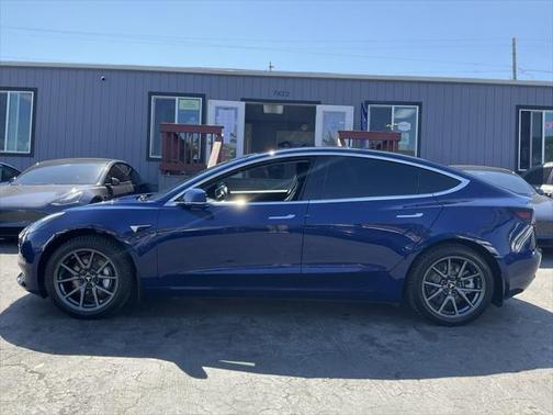 2018 Tesla Model 3 Mid Range