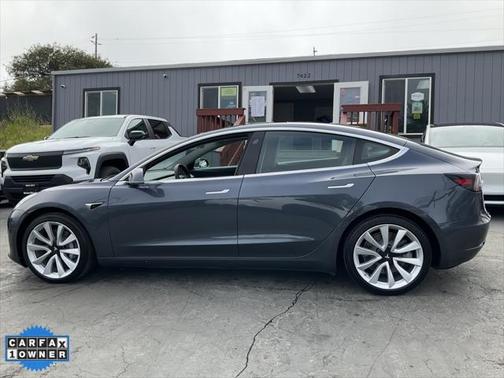 2020 Tesla Model 3 Long Range