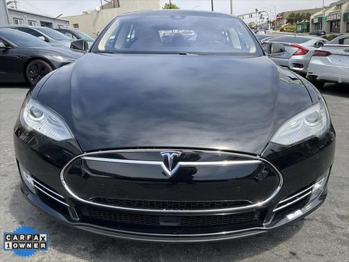 2014 Tesla Model S