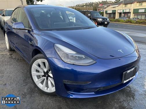 2022 Tesla Model 3 Long Range