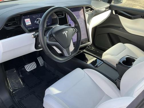 2019 Tesla Model X Performance