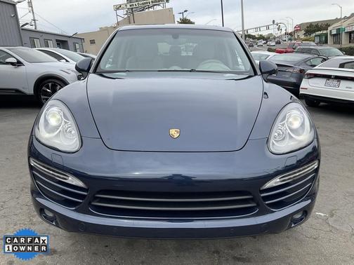 2013 Porsche Cayenne Cayenne