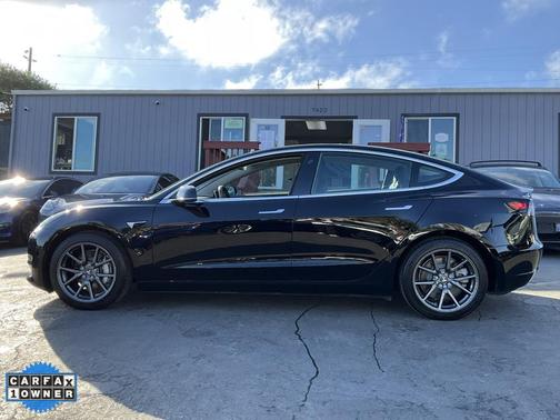 2018 Tesla Model 3 Mid Range