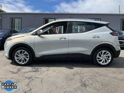 2023 Chevrolet Bolt EUV FWD LT